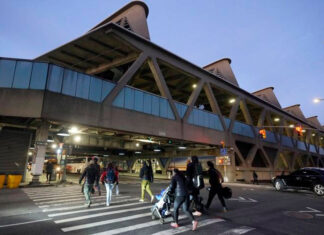 The Latest: Police question a man in Pennsylvania regarding the killing of UnitedHealthcare CEO Police