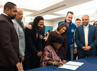 La alcaldesa de Filadelfia, Cherelle Parker da un paso en la recuperación de Kensington Cherelle Parker