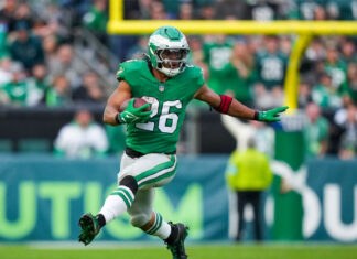 Barkley no va a estar en el último juego y no logrará el récord de yardas terrestres por el bien del equipo