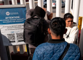 Trump pone fin al “parole” para venezolanos, cubanos, nicaragüenses y haitianos: ¿qué sucederá con los beneficiarios? Trump