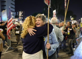 Negociadores separados y detalles de última hora, así se negoció el alto al fuego en Gaza