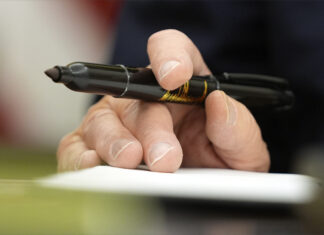 Evaluan un juicio político a Trump por sus declaraciones sobre su ocurrencia para crear la «Riviera Gaza»