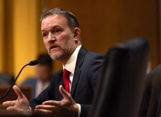 El nominado por Trump como representante comercial plantea imponer un «arancel universal» Trump