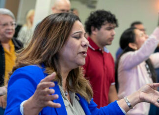 Grupos religiosos demandan a gobierno de Trump por envío de agentes de inmigración a templos inmigración