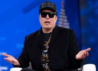 Más de 20 funcionarios federales renuncian para no colaborar con Musk y el DOGE Musk