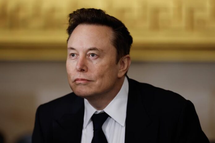 Provincia canadiense suspende 100 millones de dólares de contratos con Elon Musk