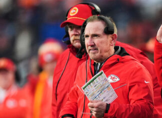 Spagnuolo’s Super Bowl wizardry wilts as the Chiefs’ defense gets sliced up by the Eagles Super Bowl