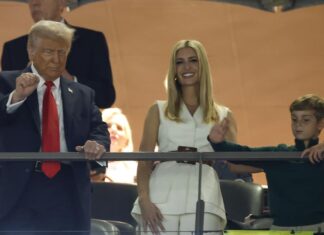 Trump asegura que fueron sus seguidores quienes abuchearon a Taylor Swift en el Super Bowl Super Bowl