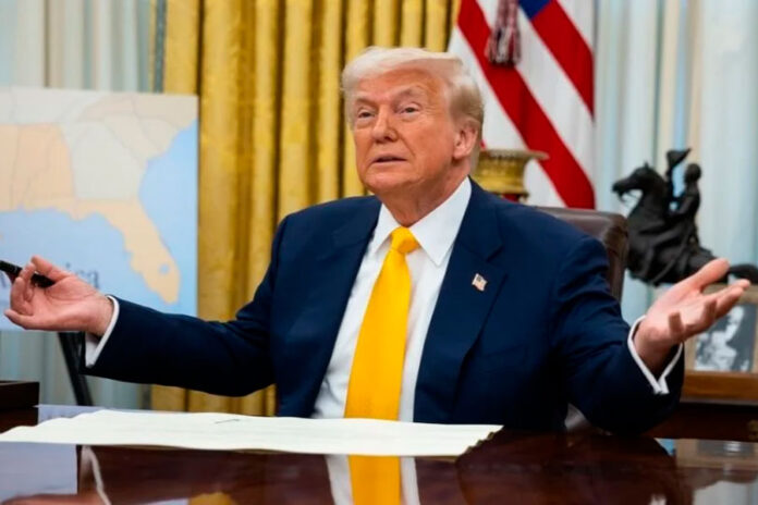 Trump-despide-a-cientos-de-empleados-de-la-Administración-Nacional-Oceánica-y-Atmosférica Trump