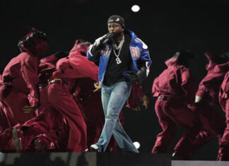 Kendrick Lamar brings America and ‘Not Like Us’ into history-making Super Bowl halftime show Kendrick Lamar
