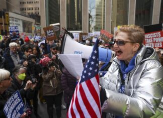 Protesta en Nueva York contra «la corrupción del régimen de Trump» protesta