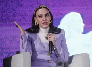 Empresarios en México impulsan frente común con Sheinbaum para revertir aranceles de Trump Sheinbaum