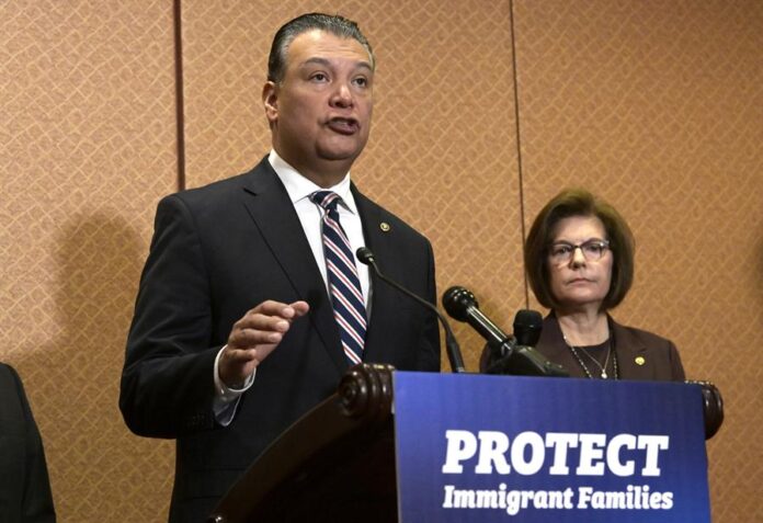 6f5aa90a0011f3032ac2d4582784d54dbe3da46eminiw Senadores