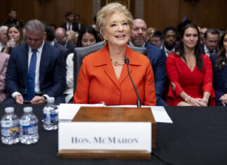 Investigan a más de 50 universidades en EE. UU. como parte de campaña de Trump contra diversidad