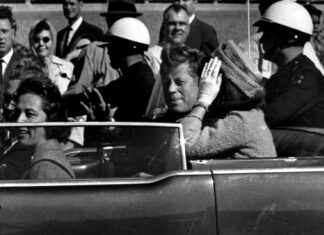 Archivos de JFK recién divulgados revelaron datos personales; se prevén acciones legales