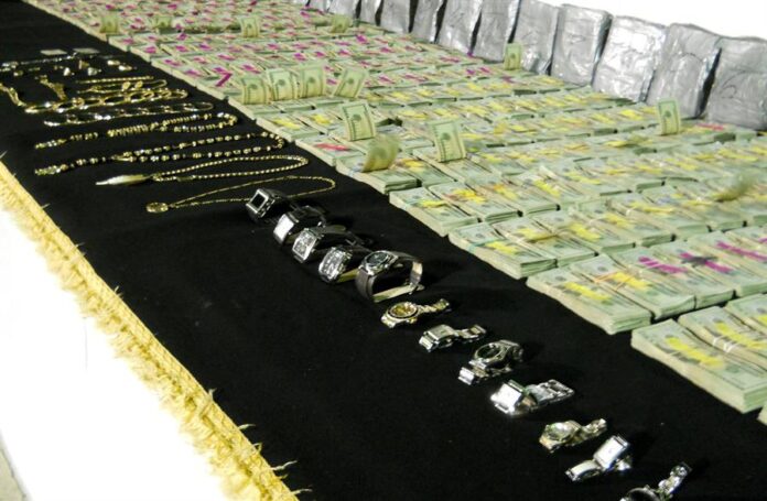 Decomisan en Puerto Rico joyas falsas de China valoradas en 3,5 millones de dólares joyas