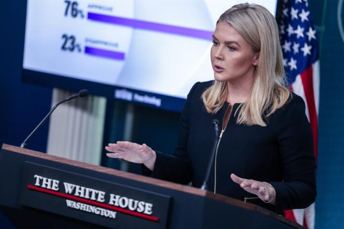 EE.UU. retrasara un mes los aranceles para el sector automotor de México y Canadá aranceles