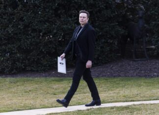 Musk dona a miembros del Congreso del Partido Republicano que apoyan destitución de jueces