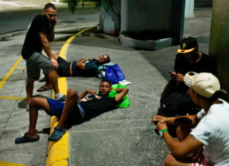 ¿Podrían cesar los vuelos de repatriación de EE. UU. a Venezuela tras fin de operaciones de Chevron? Venezuela