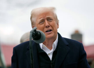 ¿Por qué Trump no ha visitado las comunidades afectadas por desastres?