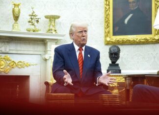 Trump no impondrá multas por hablar español en lugares públicos de Estados Unidos Trump