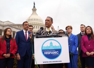 Congresistas de EE. UU. presentan ley para crear moneda en honor a Roberto Clemente Congresistas