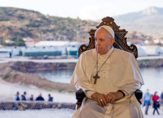 Defender a los migrantes fue una prioridad para Francisco desde el inicio de su papado Francisco