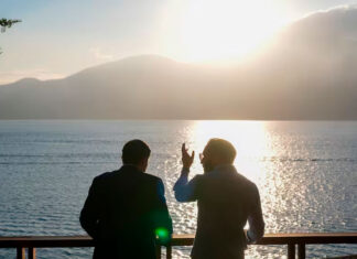 EE. UU. deporta a El Salvador otro grupo de presuntos miembros del Tren de Aragua y pandilleros locales