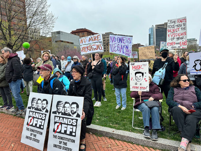 EL-AREA-5585 protesta