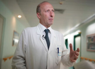 El médico del papa cuenta los últimos momentos de Francisco en entrevista con un periódico