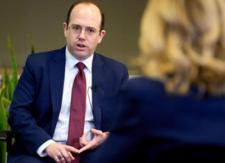 Exfiscal advierte que indultos de Trump podrían fomentar violencia política futura indultos