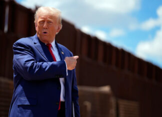 La Ley de Enemigos Extranjeros: qué saber sobre una ley de 1798 que Trump invocó para deportaciones