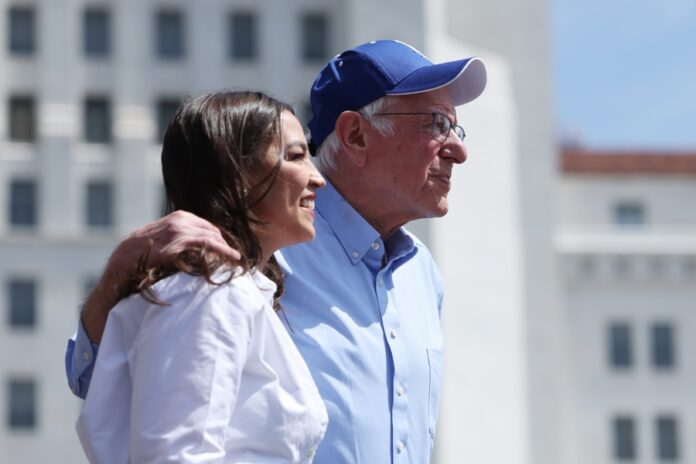 Los demócratas de EEUU buscan su voz desde una oposición que mira a los comicios de 2026