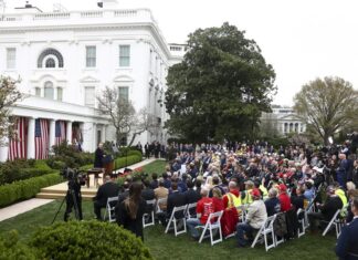 Trump anuncia aranceles del 34 % para China y del 26 % para India aranceles