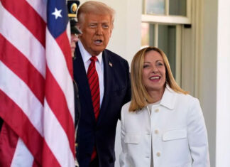 Trump dice que no tiene prisa por eliminar aranceles en conversaciones con Meloni Trump