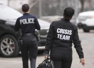 How Philadelphia police draw on personal experiences to respond to mental health crises Philadelphia