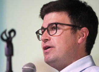 Pennsylvania election: Corey O’Connor defeats Pittsburgh Mayor Ed Gainey in Democratic primary primary