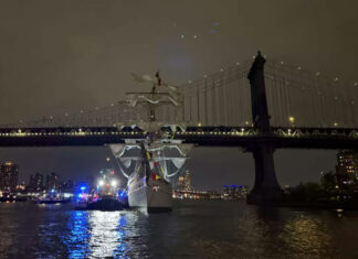 Aguas turbulentas pudieron haber contribuido al choque de buque mexicano contra puente de Brooklyn