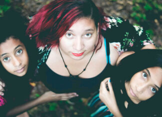 Heroínas sin capa: Las “madres coraje latinas” en EE. UU. tienen más retos por vencer