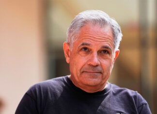 Larry Krasner vence a Pat Dugan