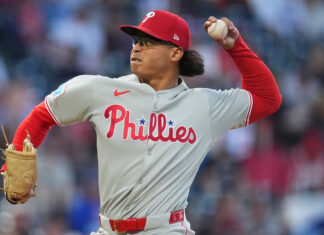 Schwarber y Harper ayudan a Filis a vencer 7-4 a Rockies para su 5ta victoria seguida