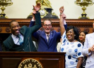 Parker y su visión para Filadelfia gana apoyo entre los habitantes