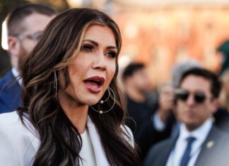 EE. UU. endurece revisión migratoria a migrantes con visas vencidas tras ataque en Colorado visas