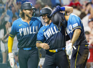 Filis superan a Mets con 6 carreras en la 7ma y lideran la División Este de la Nacional