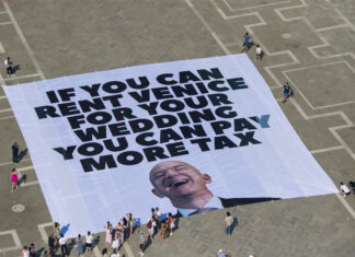 Activistas afirman que la boda de Bezos en Venecia resalta la creciente desigualdad