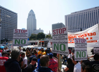 Agentes federales arrestan a docenas en Los Ángeles por infracciones de inmigración