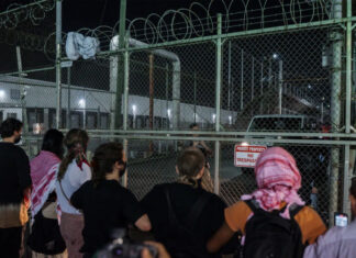 Cuatro personas escapan de centro de detención para migrantes en Newark, Nueva Jersey, según el DHS