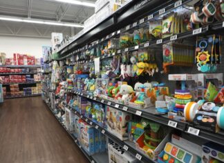 El déficit comercial de EE. UU. cayó un 55,5 % en abril