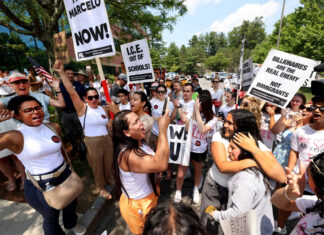 Juez otorga libertad bajo fianza a joven de Massachusetts arrestado por ICE