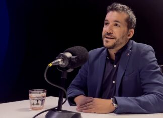 Las personas de 50 años obtienen mejores resultados al interactuar con IA